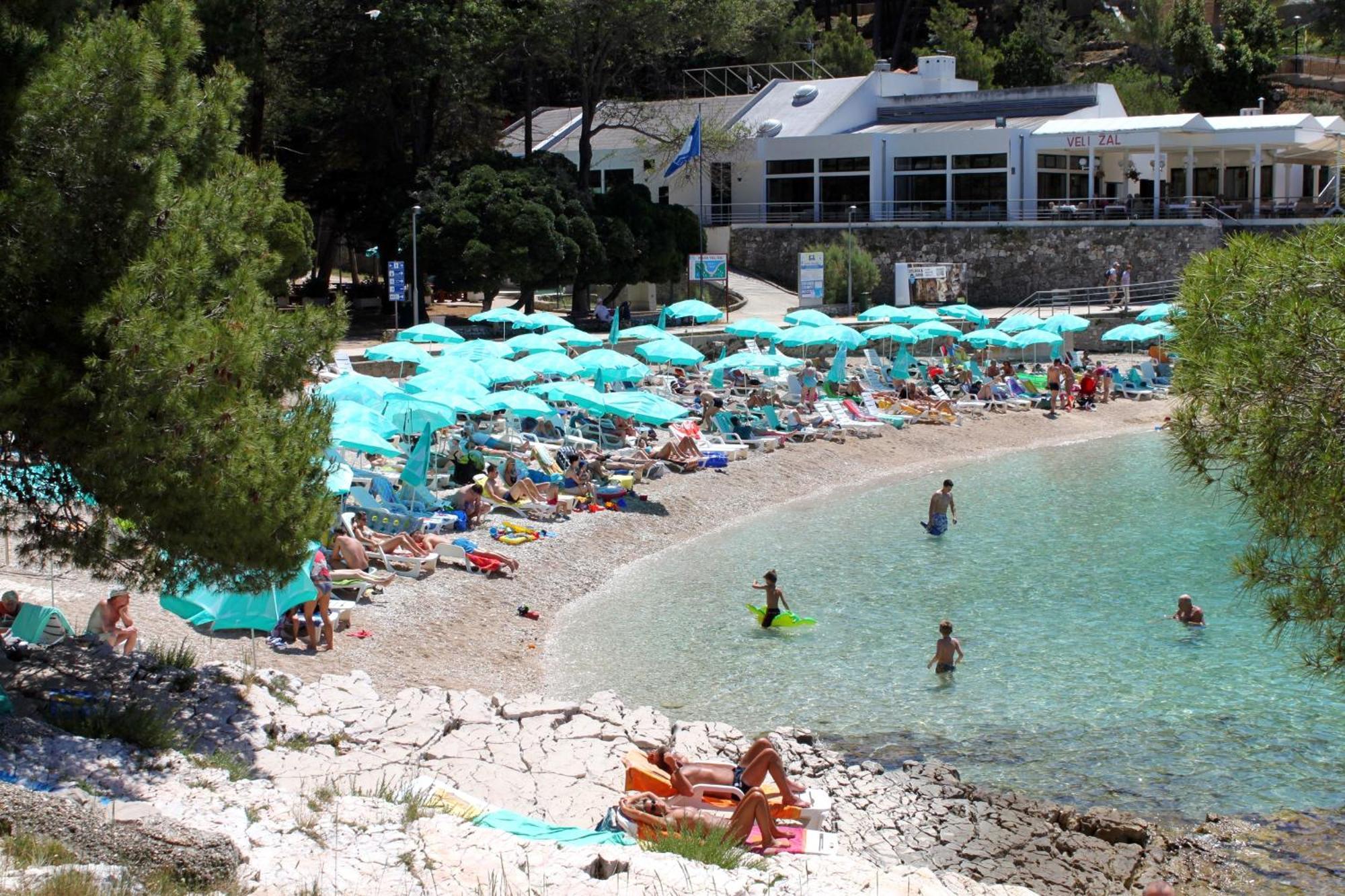 Apartments And Rooms With Parking Space Mali Lošinj Exterior foto