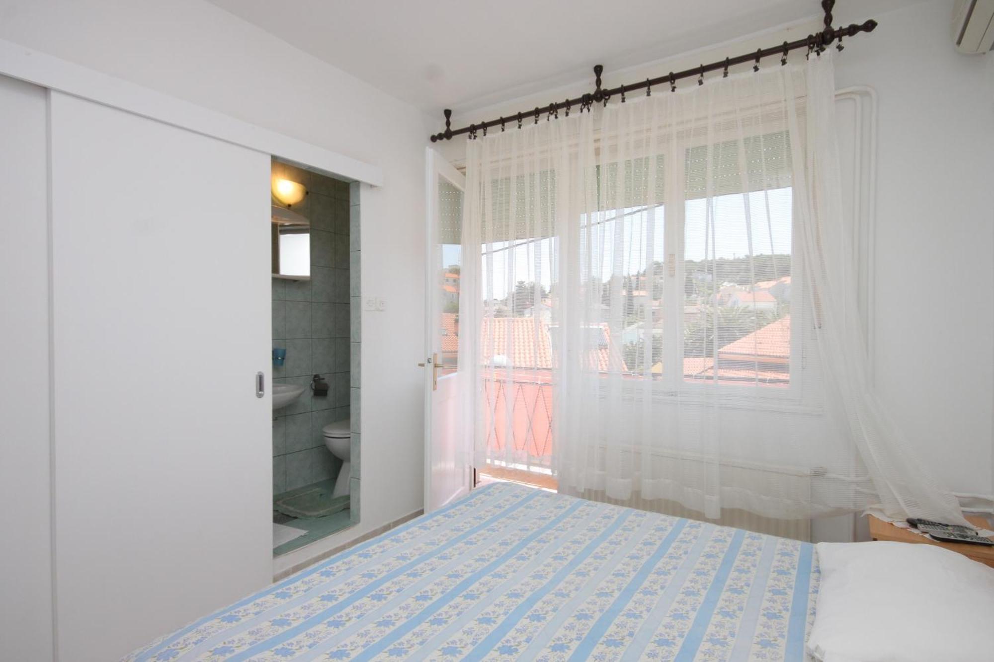 Apartments And Rooms With Parking Space Mali Lošinj Quarto foto